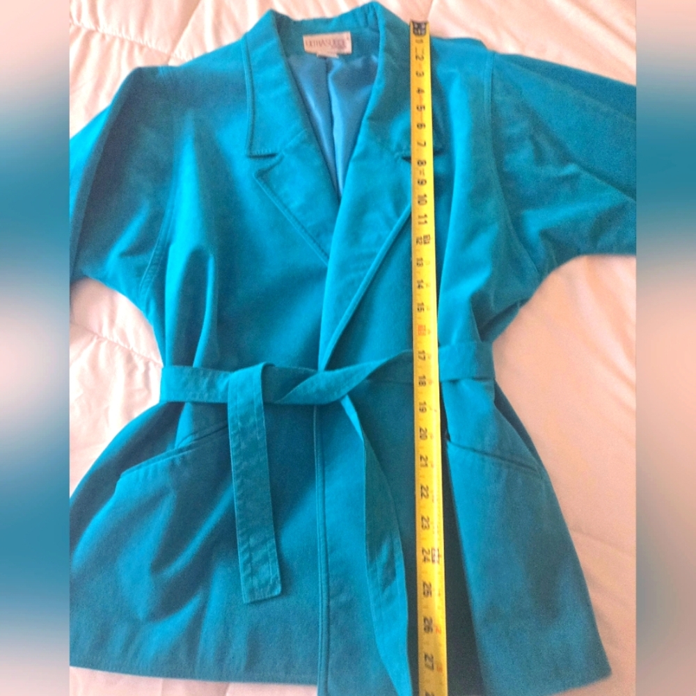 Aqua Blue Washable Faux Suede Skirt and Jacket Suit Set Size 12 - Picture 9 of 16